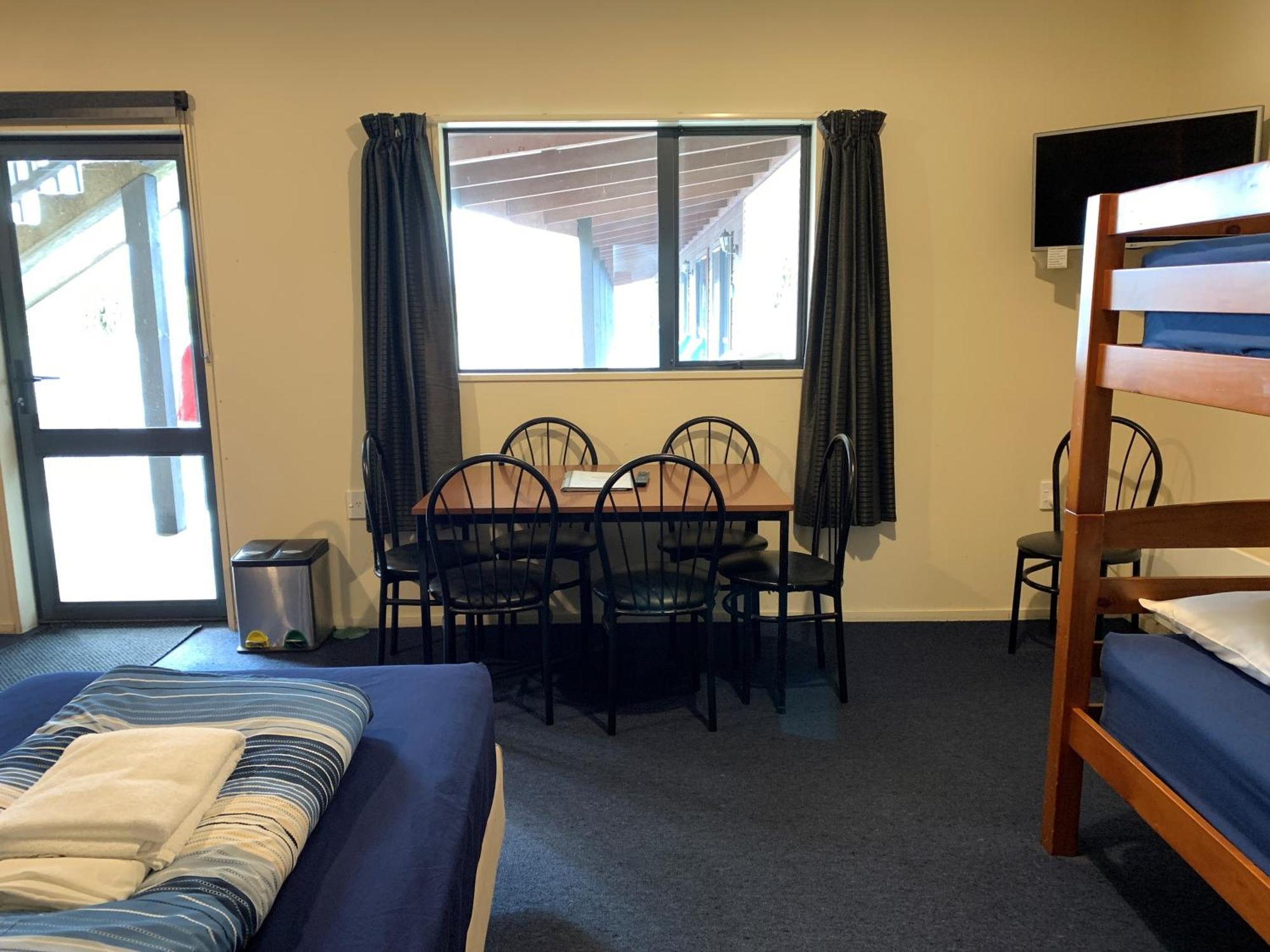 Haast River Motels & Holiday Park Екстериор снимка
